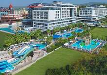 Numa Bay Exclusive - BUDAPEST, Repülő