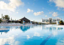 HL CLUB PLAYA BLANCA -  VIE, Repülő