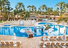 Hotel Suites & Villas by Dunas - Budapest, Repülő