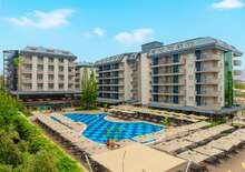 Kaia Coracesium (Ex.Villa Sunflower Beach) - BUDAPEST, Repülő