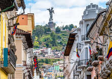 Látványosságok az Egyenlítő mentén, Galapagos - Budapest, Repülő