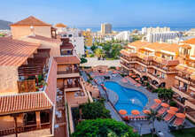 CORAL LOS ALISIOS -  BUD, Repülő