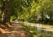 A Pireneusok két oldala - Budapest, Repülő