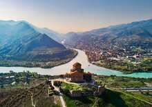 Vadregényes Grúzia - kiscsoportos körutazás - 2027. április - Budapest Budapest, Repülő