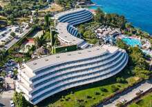 Grand Blue Sky International - BUDAPEST, Repülő