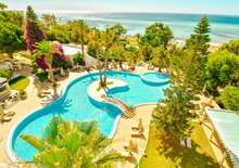 Club Novostar Sol Azur Beach Congress - BUD BUD, Repülő