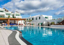 BLUE SEA LOS FISCOS -  VIE, Repülő