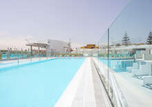 TAIMAR -  VIE, Repülő