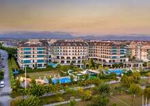 Commodore Elite Suite Hotel***** - UAI 18+ - Debrecen DEB, Repülő