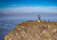 Nordkapp: Észak-Norvégia az éjféli nap fényében -  BUD, Repülő