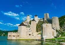 Hunyadi - Budapest, Busz