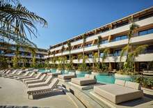 XO Cape Arnna - Budapest, Repülő