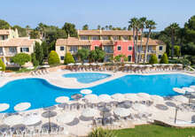 GRUPOTEL PLAYA CLUB -  BUD, Repülő