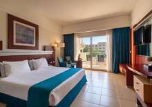 Serenity Alma Heights - VIE VIE, Repülő