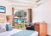 Beach Albatros Resort