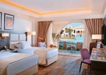 Albatros White Beach