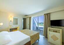 Crystal Admiral Resort Suites and Spa