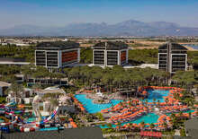 Trendy Lara Hotel***** - UAI - Debrecen DEB, Repülő