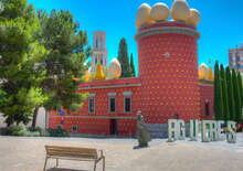 Katalónia arcai - ízek, gótika, Dali