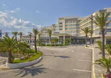 HILTON SKANES BEACH RESORT