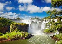 Brazília és Argentína az Iguazú-vízeséssel, uruguayi villámlátogatással és tengerparti pihenővel