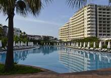 Lara Barut Collection - BUDAPEST BUD, Repülő