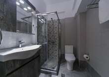 Erato Hotel