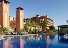 H10 TINDAYA -  VIE, Repülő