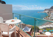 MOGAN PRINCESS AND BEACH CLUB -  VIE, Repülő