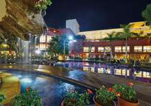 BEST JACARANDA -  BUD, Repülő