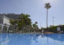 RELAXIA BEVERLY PARK -  BUD, Repülő