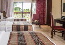 PrideInn Paradise Beach Resort****, AI