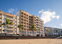 CHECKIN DIAMAR -  VIE, Repülő