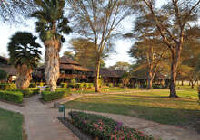 Szafari (4+3) - FELFEDEZŐ - Budapest BUD, Repülő