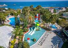 Hotel Q Aventura Park - Debrecen DEB, Repülő