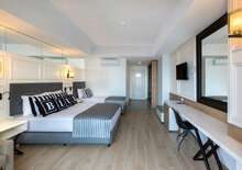 Eftalia Blue***** - UAI