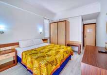 Kleopatra Melissa*** - AI