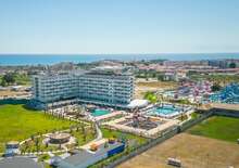 Dream Water World***** - AI - Debrecen DEB, Repülő