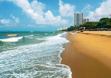 BANGKOK PIHENÉSSEL JOMTIEN BEACHEN - Budapest BUD, Egyéni