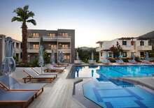 ANNA'S HOUSE & SUNDAY BEACH - BUD BUD, Repülő