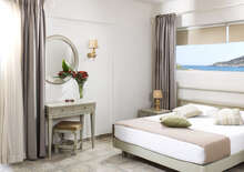 ALMYRIDA STUDIOS - BUD BUD, Repülő