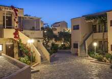 ALTHEA VILLAGE - BUD BUD, Repülő