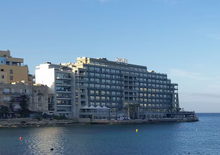 Radisson Cavalieri Art Hotel -  BUD, Repülő