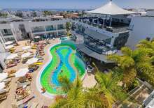 Tasia Maris Oasis Hotel - Budapest, Repülő