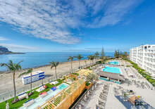 H10 COSTA MOGAN - BUD BUD, Repülő