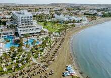 Golden Bay Beach Hotel -  BUD, Repülő