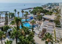 Golden Coast Beach Hotel -  DEB, Repülő