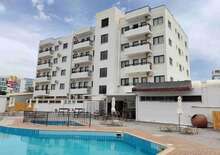 Flora Hotel Apartments -  DEB, Repülő