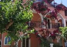 Delfinia Hotel -  BUD, Repülő