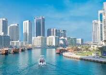 Dubai / The First Collection Marina **** - budapest, Repülő